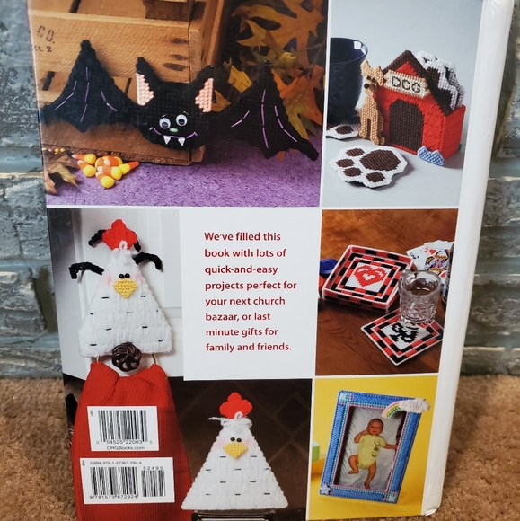 Plastic canvas bazaar bestsellers hardcover book - Picture 3 of 3